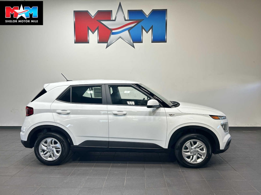 New 2026 Hyundai Venue SE SUV