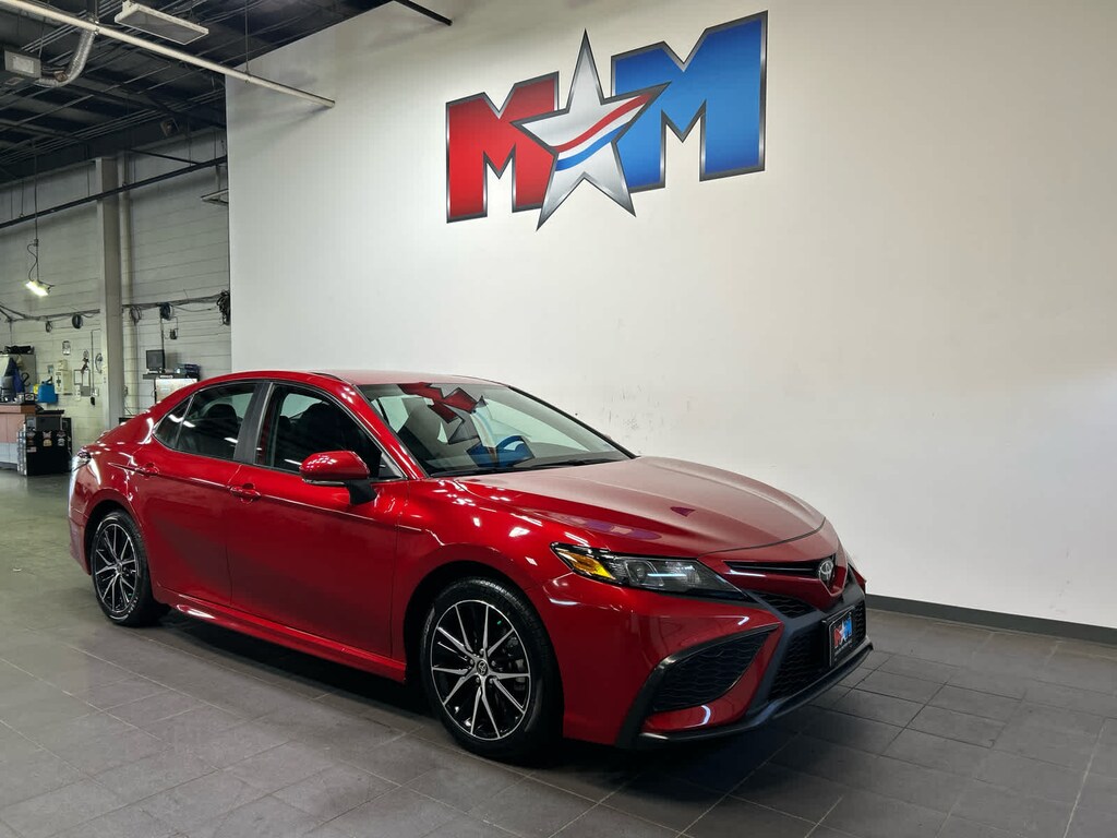 Used 2024 Toyota Camry SE Sedan