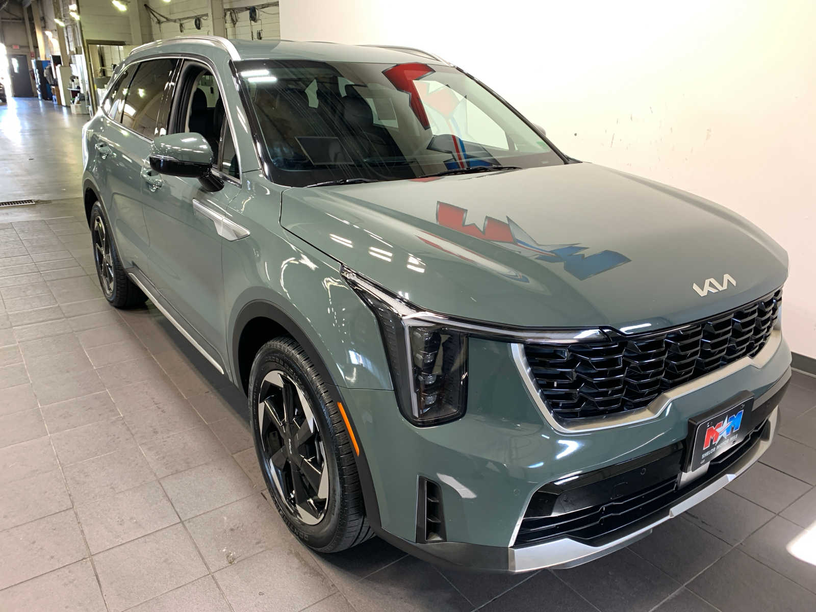 2025 Kia Sorento Hybrid EX photo 2