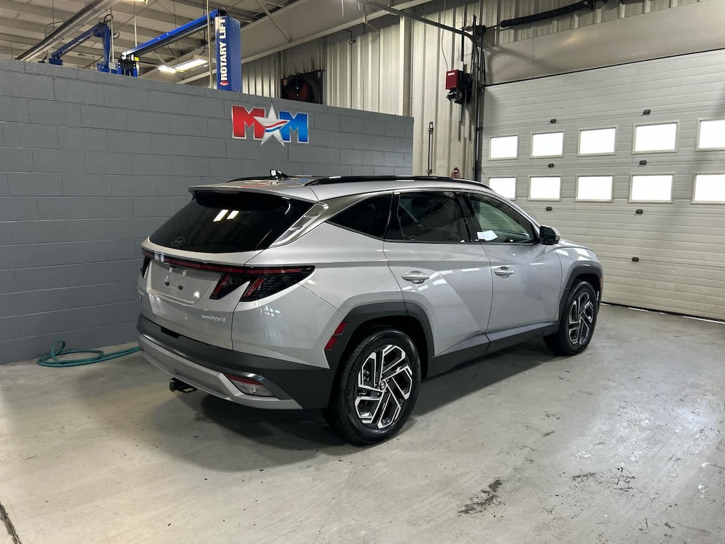 New 2026 Hyundai Tucson Hybrid Limited SUV