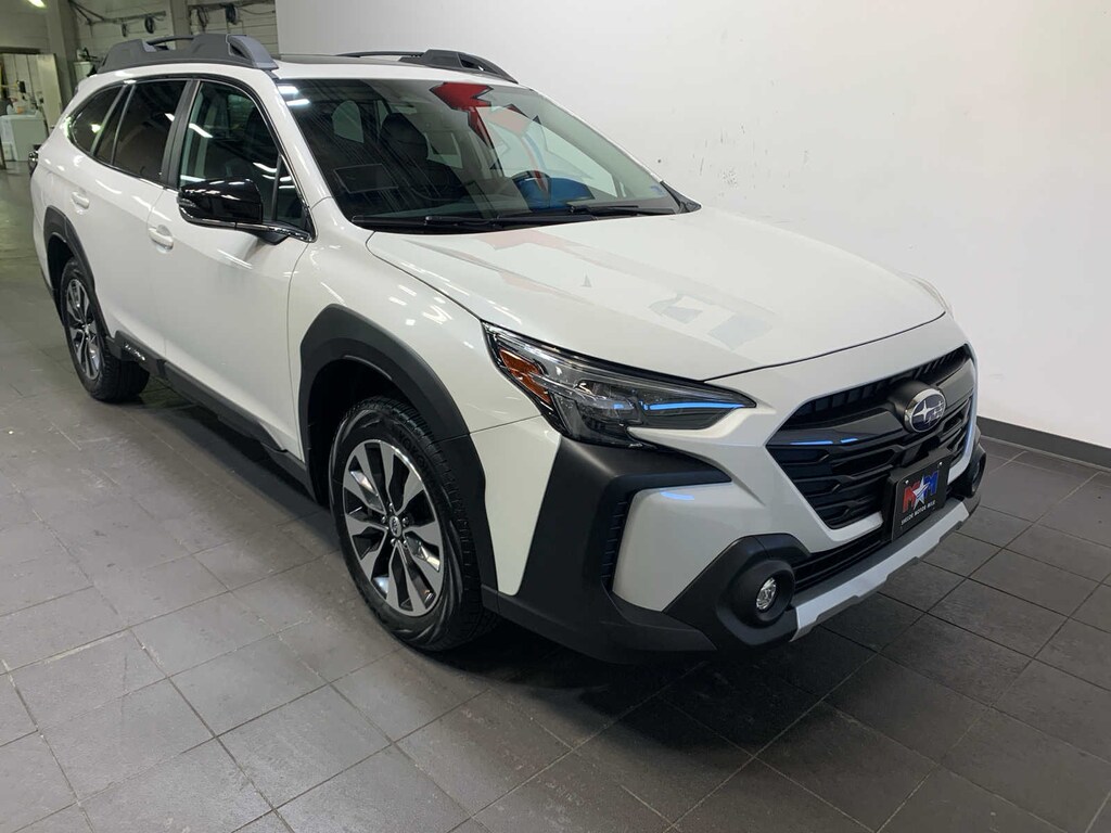 Used 2025 Subaru Outback Limited SUV