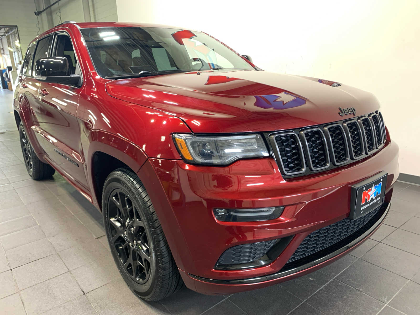 2021 Jeep Grand Cherokee Limited photo 2