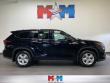 Used 2022 Toyota Highlander LE SUV
