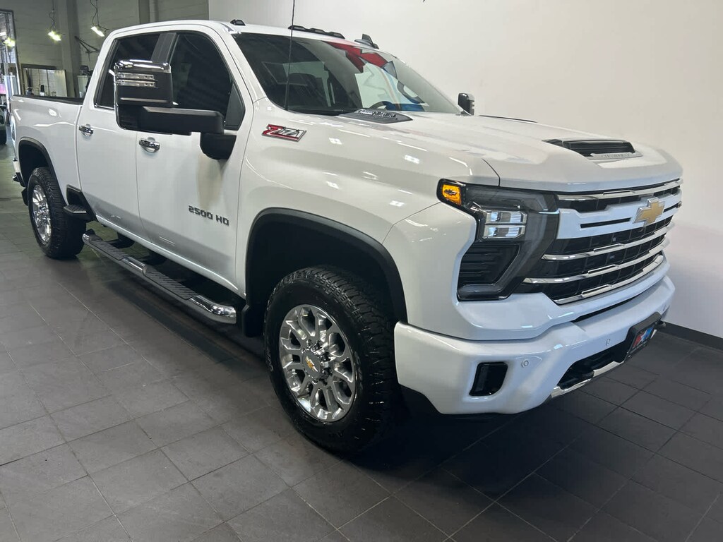 Used 2025 Chevrolet Silverado 2500 HD LT Truck Crew Cab
