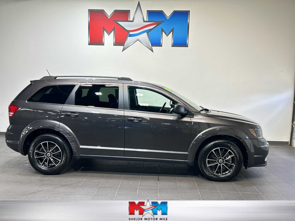 Used 2018 Dodge Journey SE SUV