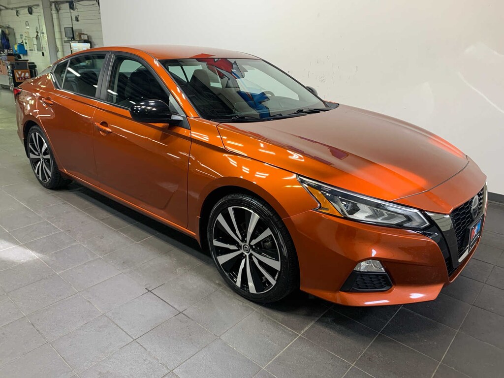 Used 2022 Nissan Altima 2.5 SR Sedan