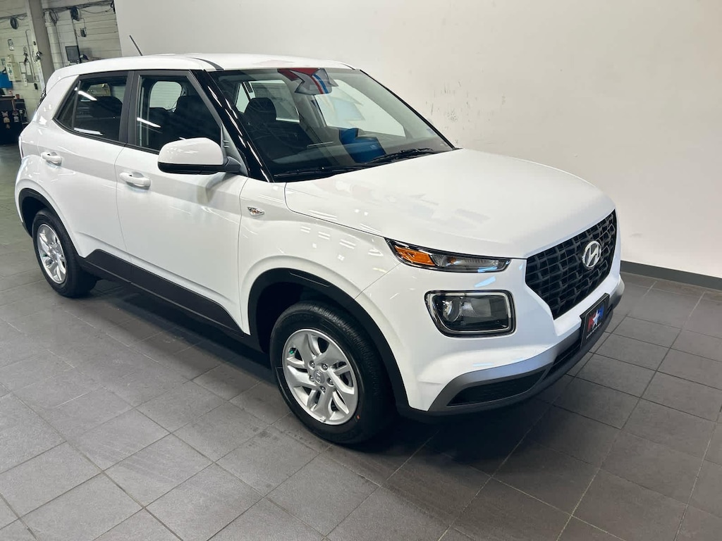 New 2026 Hyundai Venue SE SUV