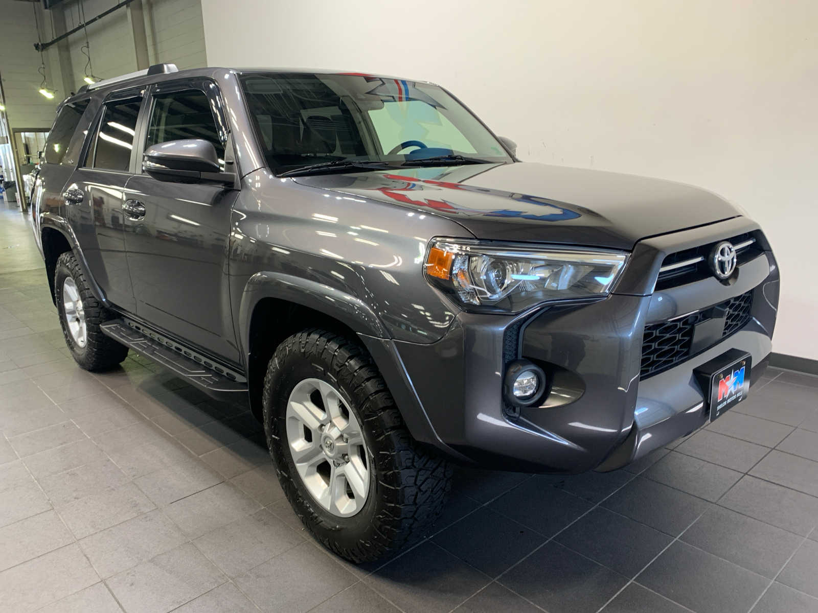 2022 Toyota 4Runner SR5 Premium photo 2