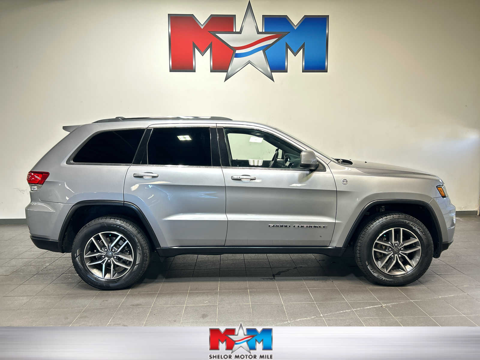 2020 Jeep Grand Cherokee