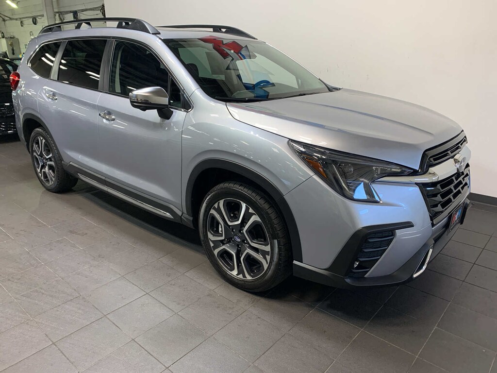 Used 2023 Subaru Ascent Touring 7-Passenger SUV