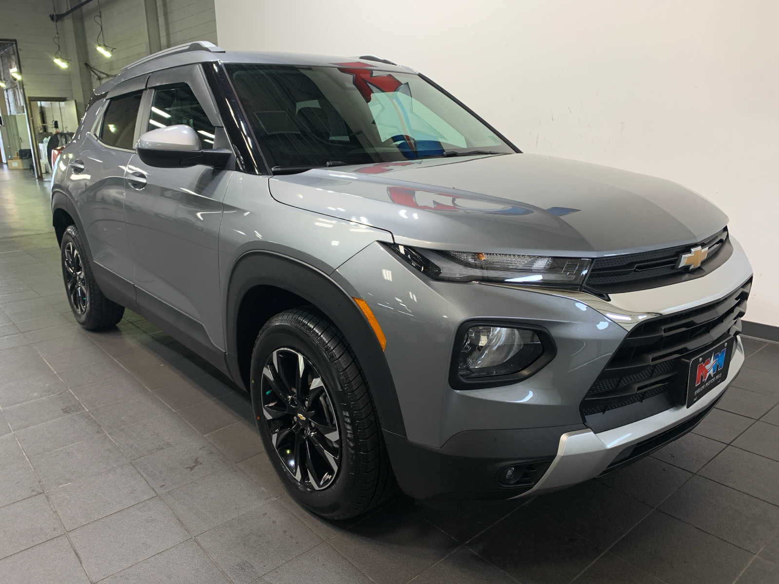 2023 Chevrolet Trailblazer LT photo 2