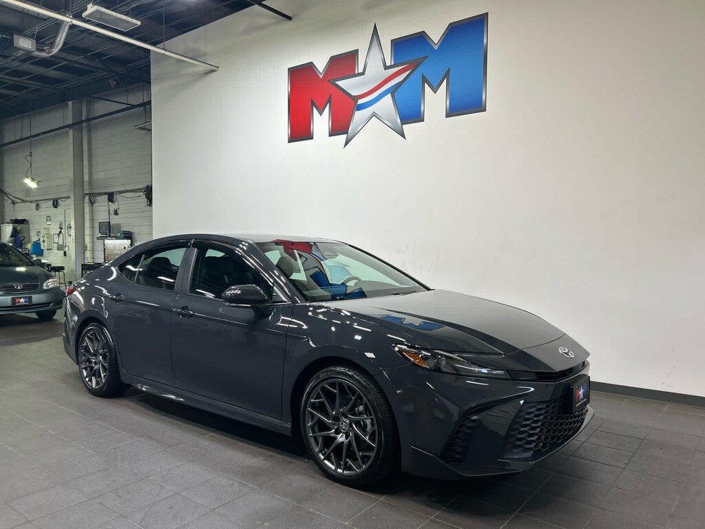 Used 2026 Toyota Camry SE Sedan