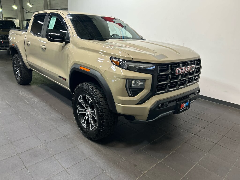 Used 2023 GMC Canyon AT4 Truck Crew Cab