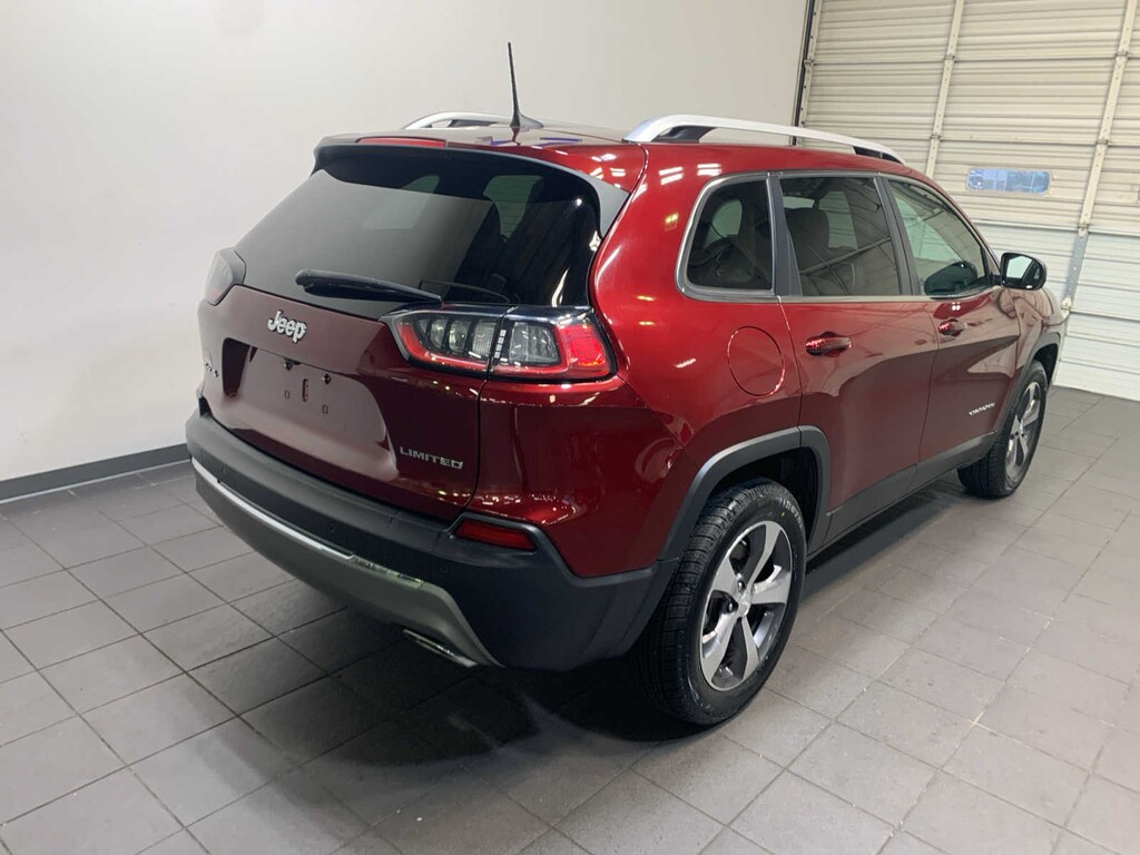 Used 2019 Jeep Cherokee Limited 4x4 SUV