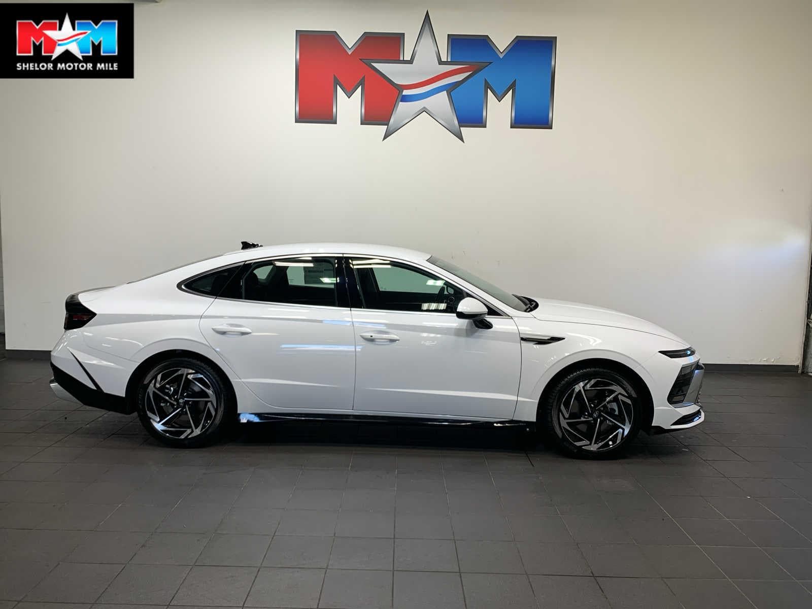 2026 Hyundai Sonata SEL's photo