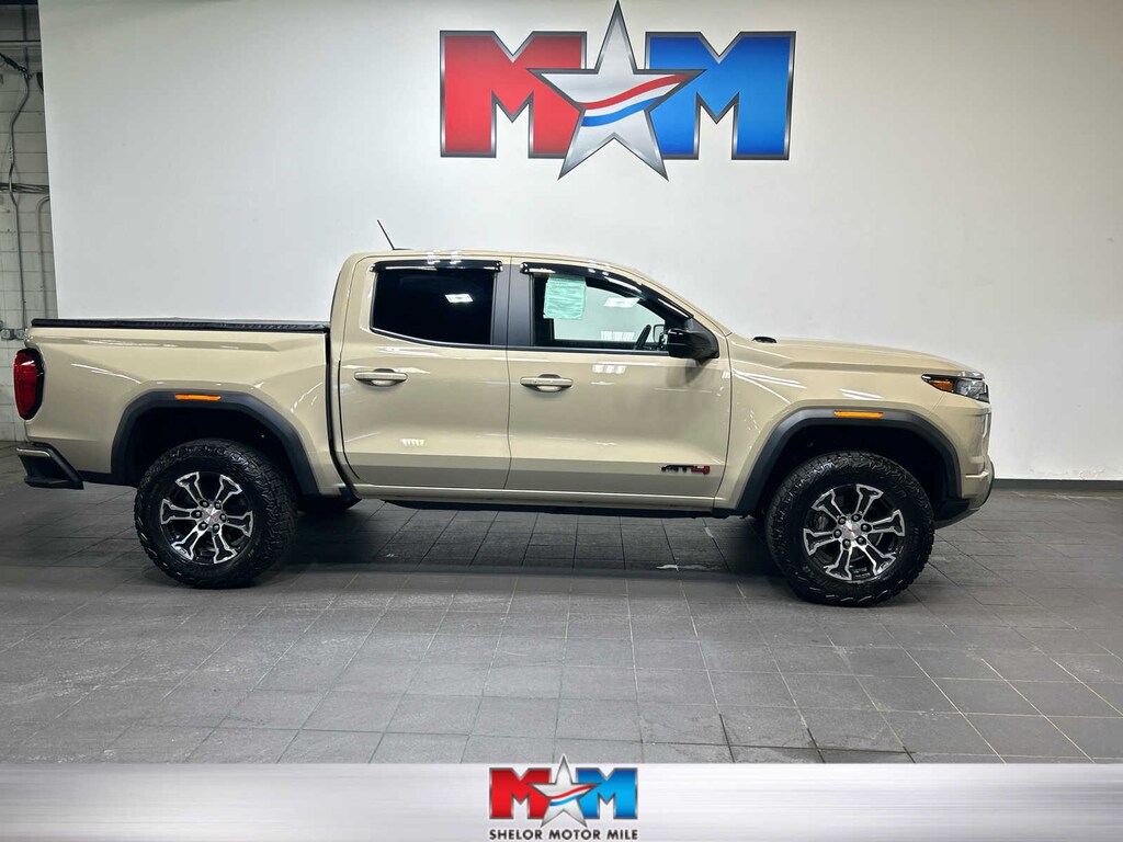 Used 2023 GMC Canyon AT4 Truck Crew Cab