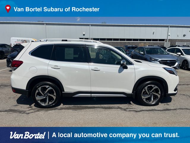 2022 Subaru Forester Touring - Photo 6