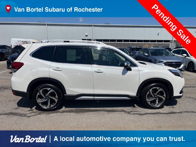 2022 Subaru Forester Touring - Photo 6