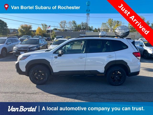 2022 Subaru Forester Wilderness photo 2