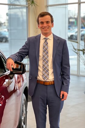 Staff member Justin Larson from 5e9d0f461285