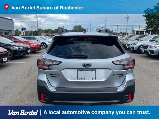 2020 Subaru Outback Onyx Edition XT photo 4