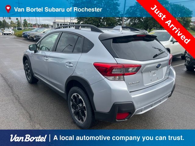 2023 Subaru Crosstrek Premium photo 3