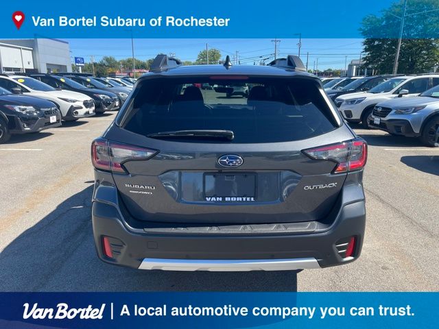2022 Subaru Outback Limited photo 3