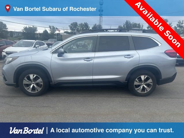 Used 2019 Subaru Ascent Premium with VIN 4S4WMACD8K3432691 for sale in Rochester, NY