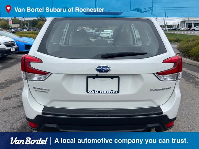 2022 Subaru Forester Base photo 3
