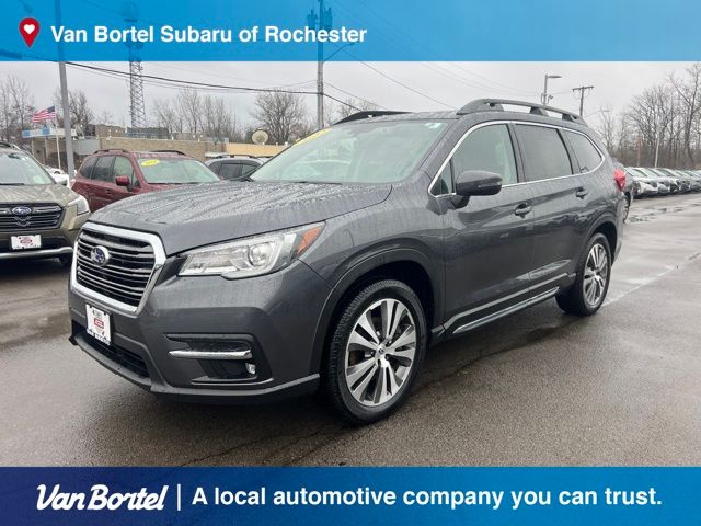 2022 Subaru Ascent Limited's photo