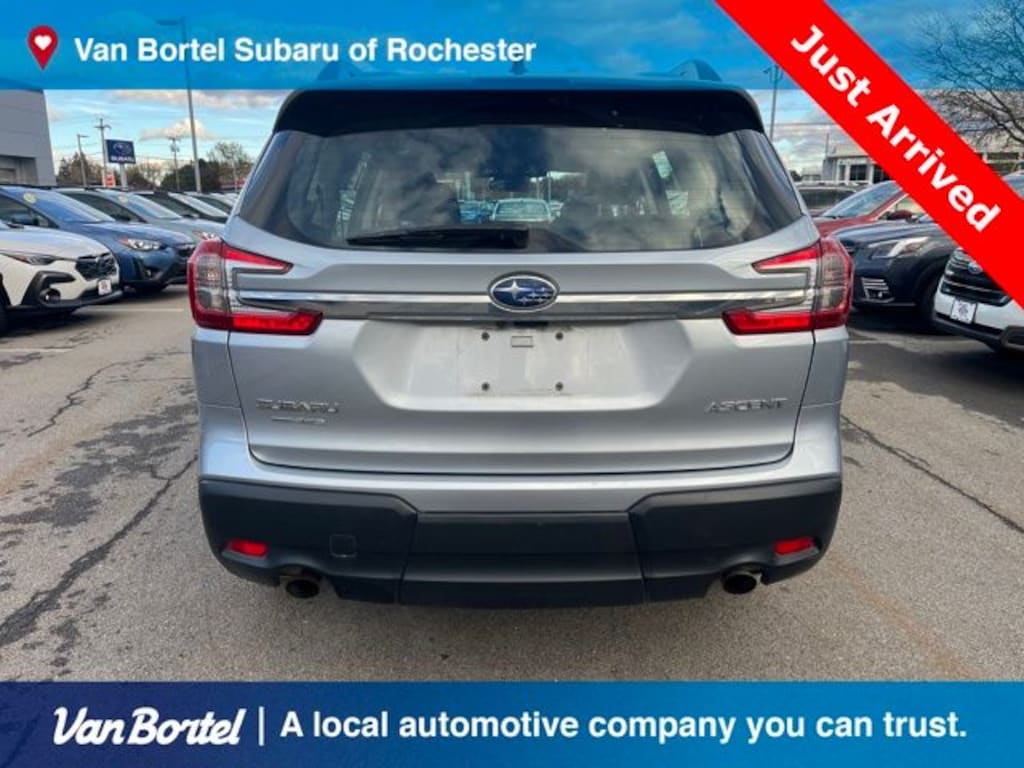 Used 2023 Subaru Ascent Base SUV