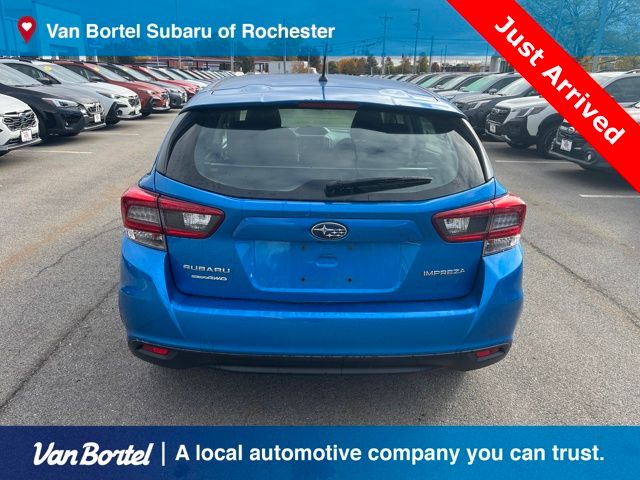 2023 Subaru Impreza Base photo 4