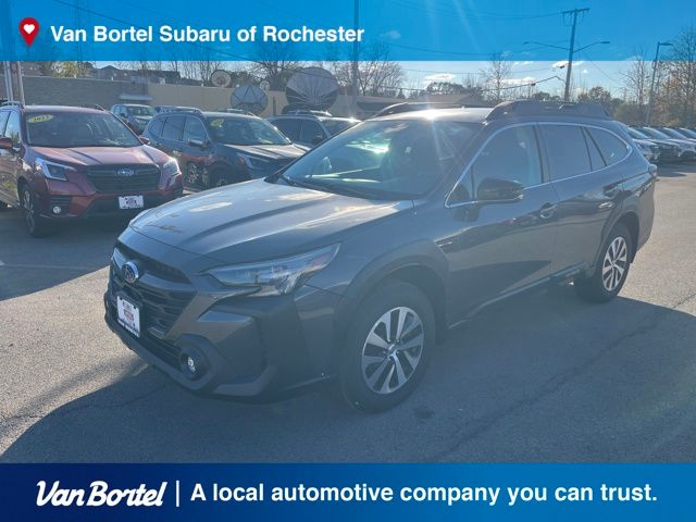 2024 Subaru Outback Premium's photo