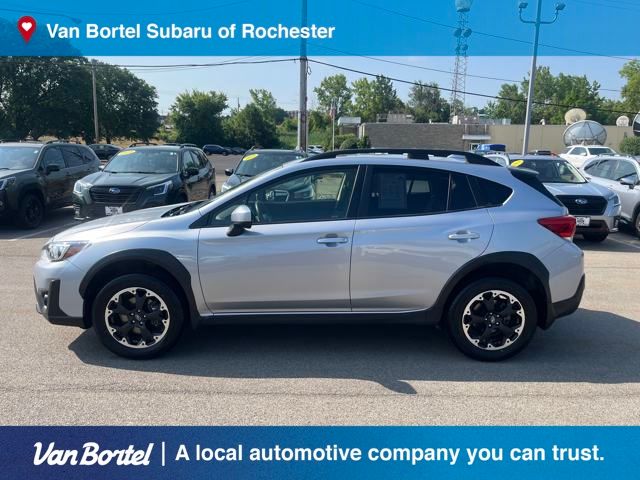 2022 Subaru Crosstrek Premium photo 2