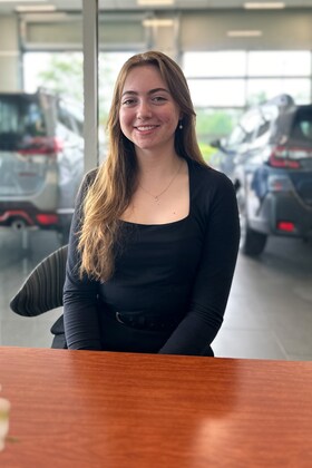 Staff member Mackenzie Bryant from e21eea972133