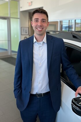 Staff member Andrew Thomolaris from 5e9d0f461285