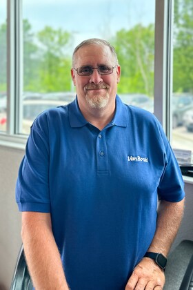 Staff member Larry Gilbert from a6cb9bea4302