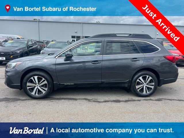 2019 Subaru Outback 2.5i photo 2