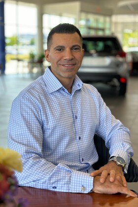 Staff member Vince Bovenzi from 5e9d0f461285