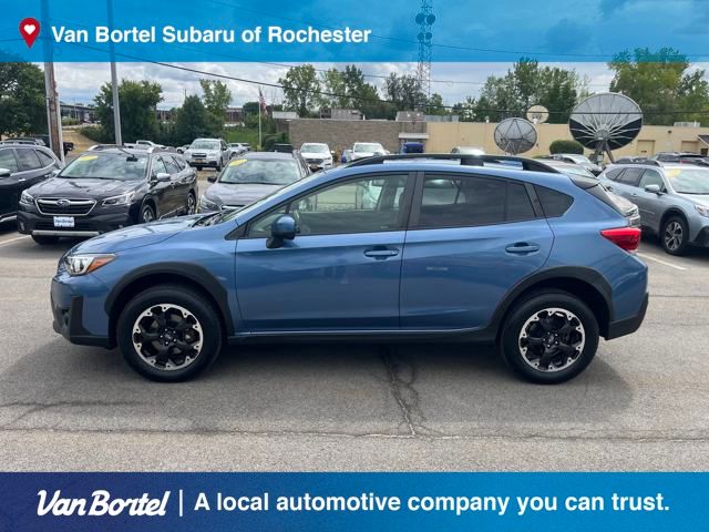 2022 Subaru Crosstrek Premium photo 2