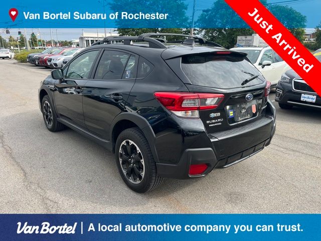 2023 Subaru Crosstrek Premium photo 2