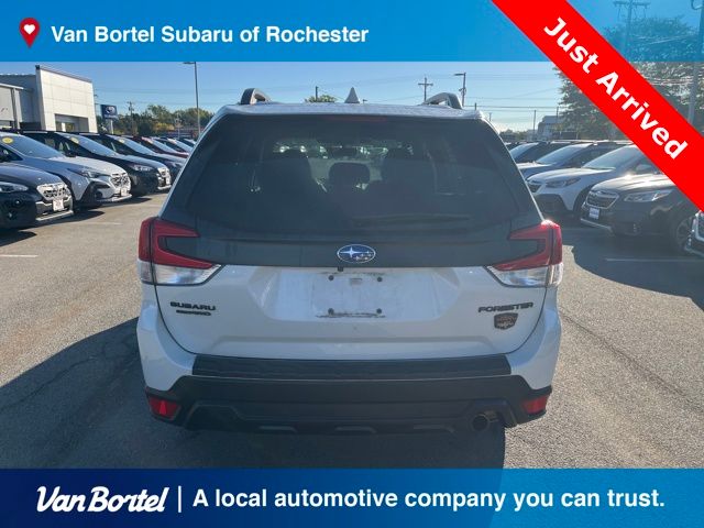2022 Subaru Forester Wilderness photo 4