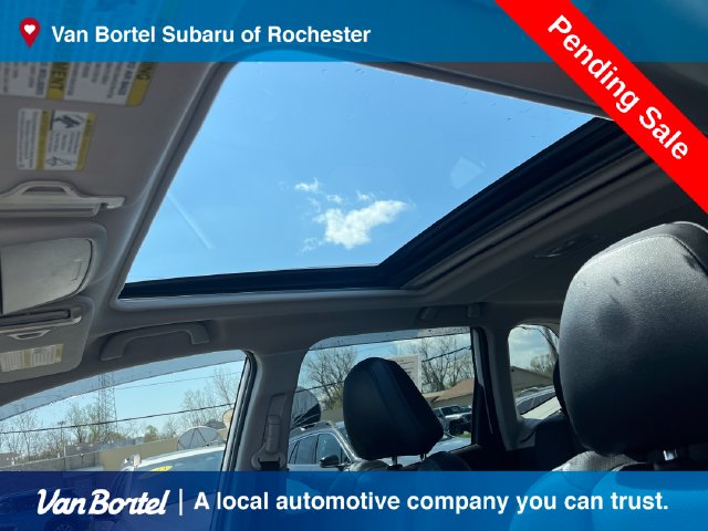 2022 Subaru Forester Touring - Photo 14