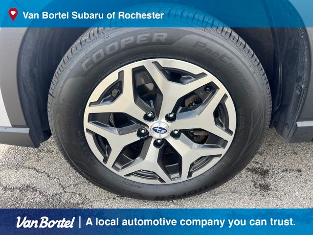 2023 Subaru Forester Premium - Photo 9