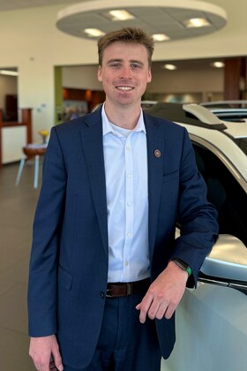 Staff member Ethan Pies from 5e9d0f461285