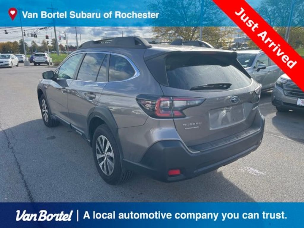Used 2023 Subaru Outback Premium SUV