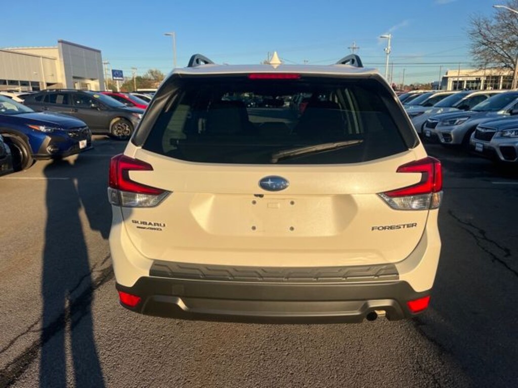 Used 2023 Subaru Forester Premium SUV