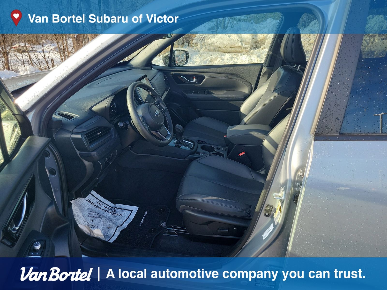 2025 Subaru Forester Limited - Photo 13