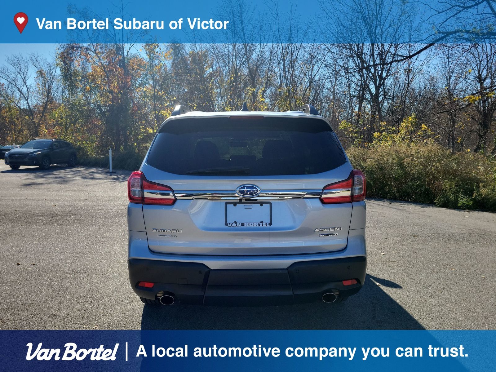 2022 Subaru Ascent Limited photo 3