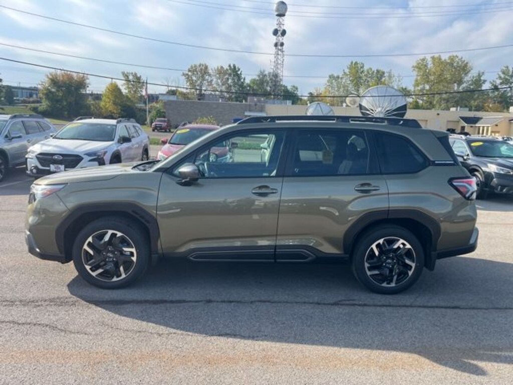 Used 2025 Subaru Forester Limited SUV
